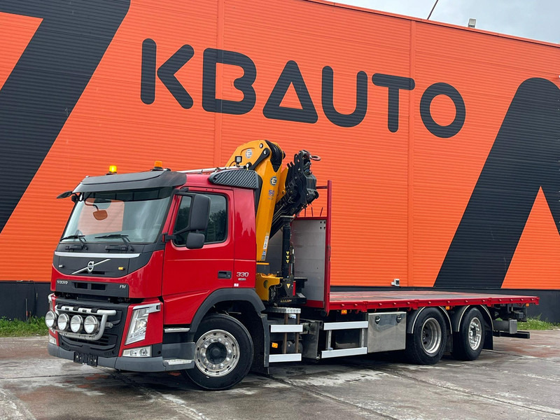 Volvo FM 330 6x2*4 EFFER 215/4S / PLATFORM L=6529 mm - Vrachtwagen met open laadbak, Kraanwagen: afbeelding 2 Volvo FM 330 6x2*4 EFFER 215/4S / PLATFORM L=6529 mm - Vrachtwagen met open laadbak, Kraanwagen: afbeelding 2