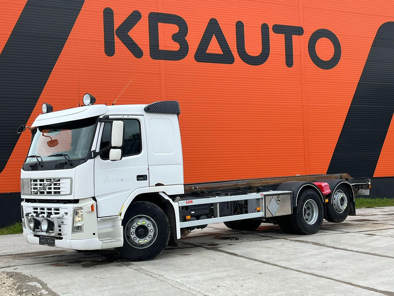 Volvo FM 410 6x2*4 HYDRAULICS / CHASSIS L=6875 mm - Chassis vrachtwagen: afbeelding 1 Volvo FM 410 6x2*4 HYDRAULICS / CHASSIS L=6875 mm - Chassis vrachtwagen: afbeelding 1
