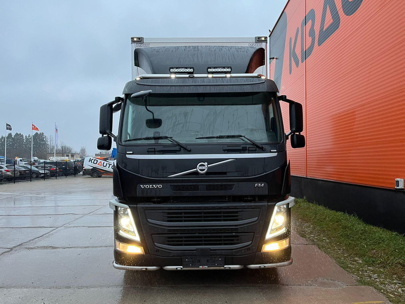 Volvo FM 420 6x2 ADBLUE PROGRAMMED OFF / BOX HEATING / BOX L=9977 mm - Bakwagen: afbeelding 2 Volvo FM 420 6x2 ADBLUE PROGRAMMED OFF / BOX HEATING / BOX L=9977 mm - Bakwagen: afbeelding 2