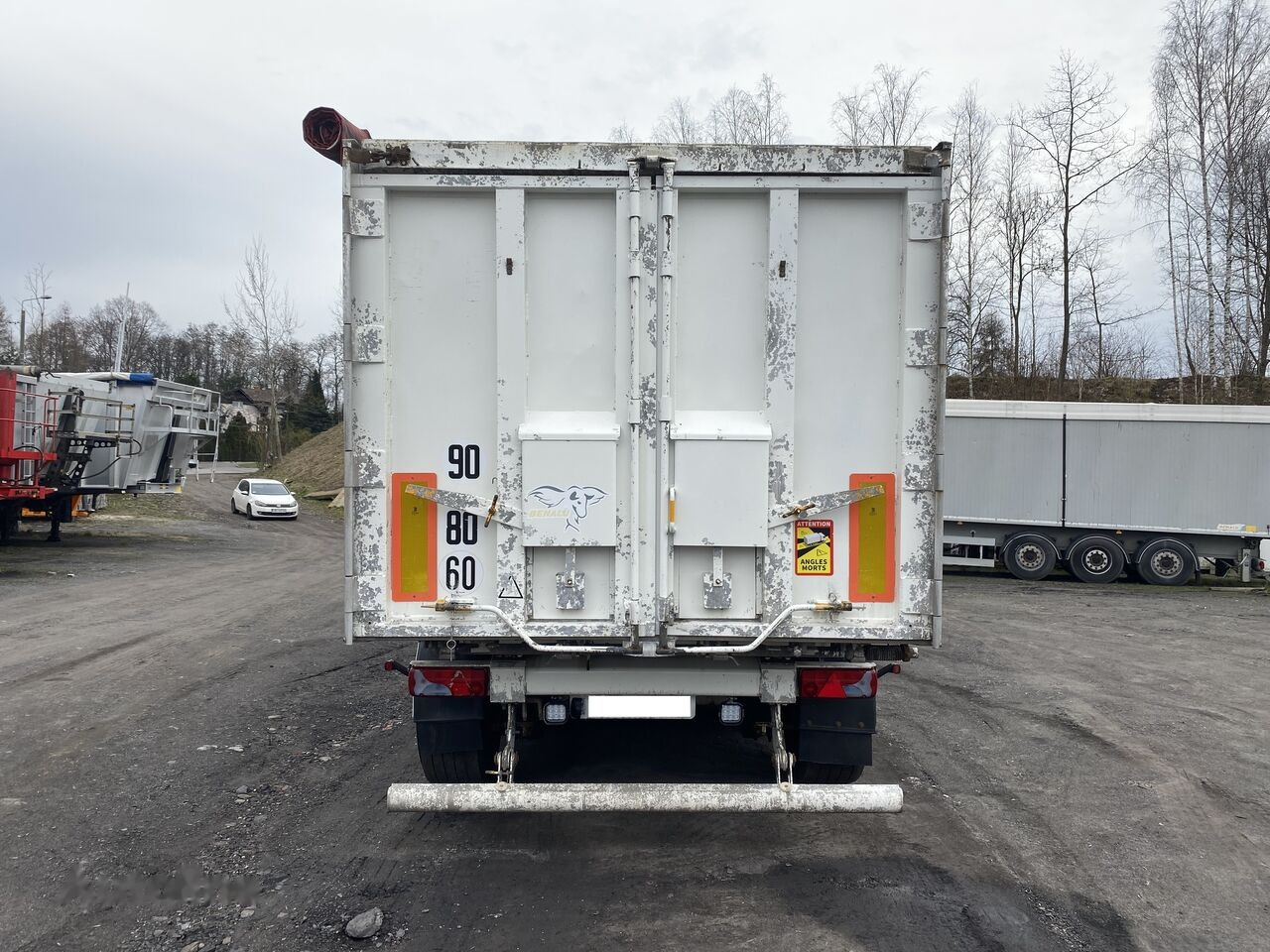 Benalu - Kipper oplegger: afbeelding 4 Benalu - Kipper oplegger: afbeelding 4