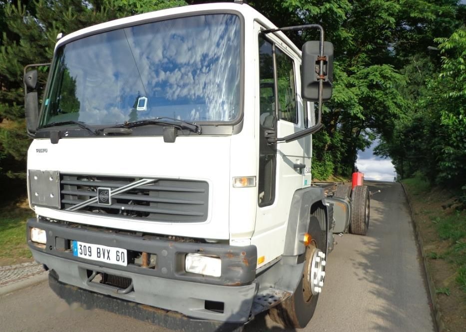 Volvo FL 19.250 - Chassis vrachtwagen: afbeelding 1 Volvo FL 19.250 - Chassis vrachtwagen: afbeelding 1