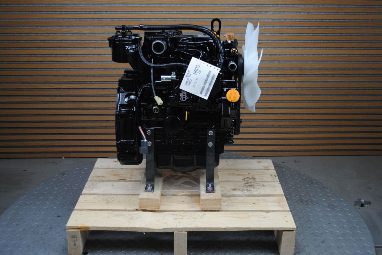 Isuzu 3CB1 *NIEUW* - Motor: afbeelding 4 Isuzu 3CB1 *NIEUW* - Motor: afbeelding 4