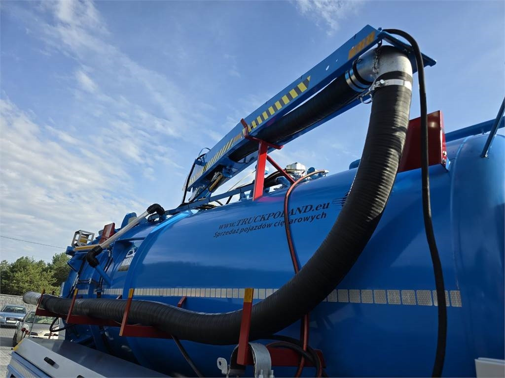 Vacuümwagen DAF WHALE 2012 WUKO for the collection of liquid waste: afbeelding 22