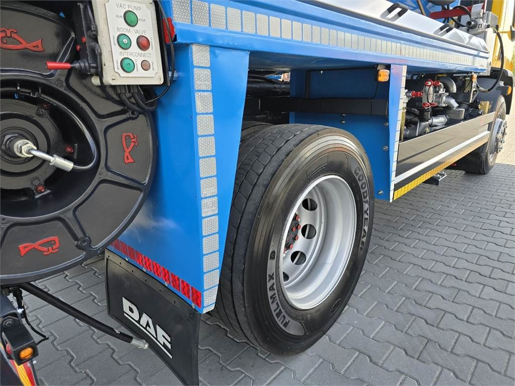 Vacuümwagen DAF WHALE 2012 WUKO for the collection of liquid waste: afbeelding 19