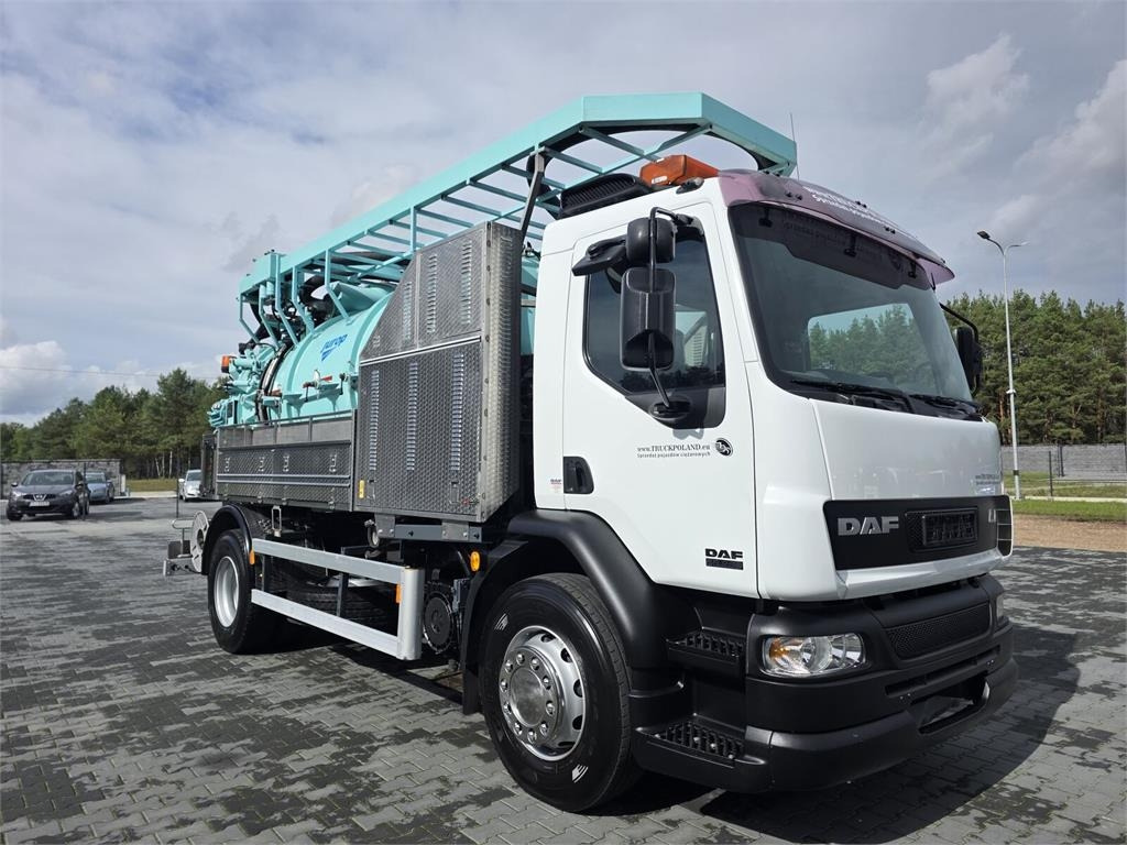 DAF WUKO JUROP KOMBI FOR SEWAGE CLEANING - Vacuümwagen: afbeelding 2 DAF WUKO JUROP KOMBI FOR SEWAGE CLEANING - Vacuümwagen: afbeelding 2