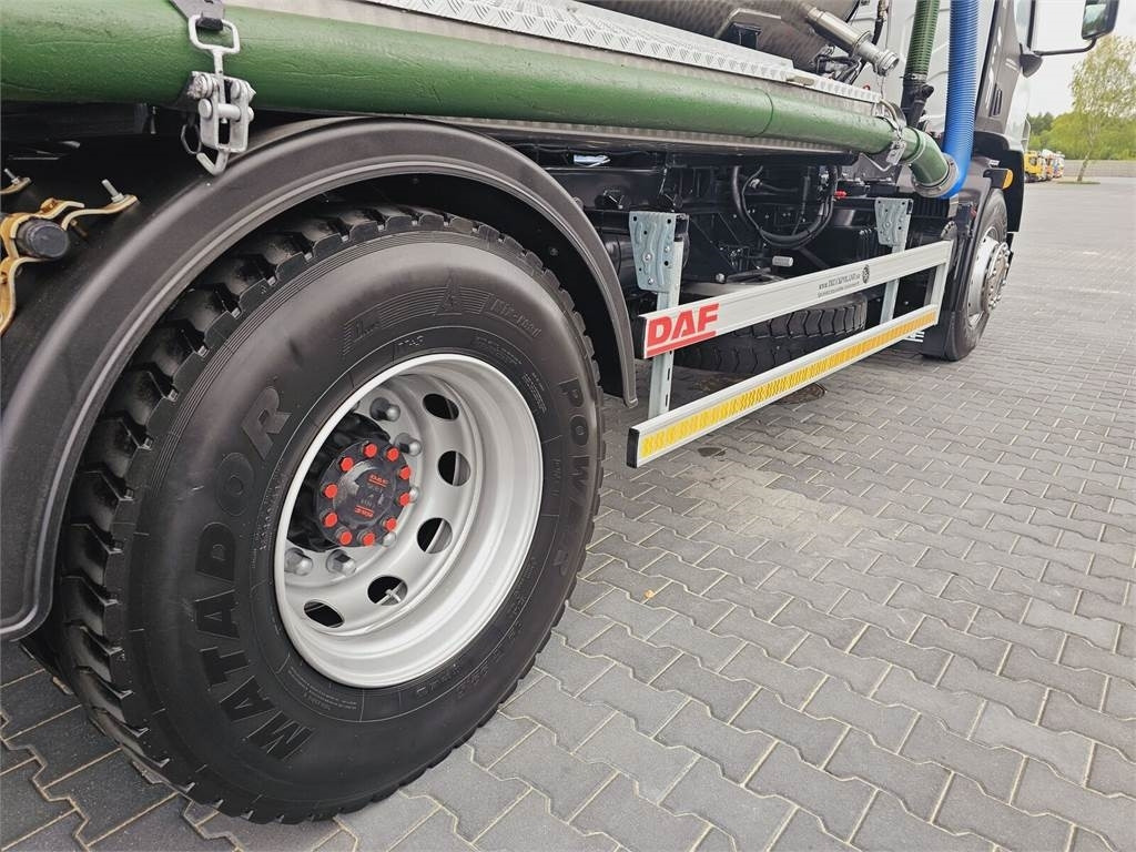 DAF WUKO SCK-4HW for collecting waste liquid separator - Vacuümwagen: afbeelding 2 DAF WUKO SCK-4HW for collecting waste liquid separator - Vacuümwagen: afbeelding 2