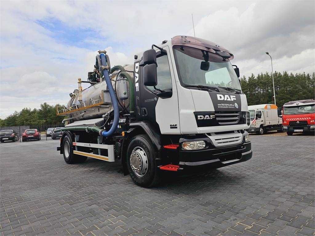 DAF WUKO SCK-4HW for collecting waste liquid separator - Vacuümwagen: afbeelding 2 DAF WUKO SCK-4HW for collecting waste liquid separator - Vacuümwagen: afbeelding 2