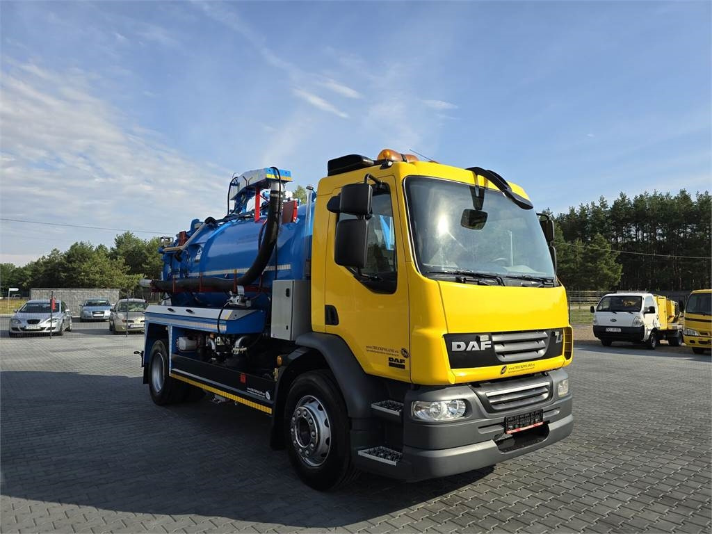 DAF WHALE - Gemeentelijke machine/ Speciaal: afbeelding 3 DAF WHALE - Gemeentelijke machine/ Speciaal: afbeelding 3
