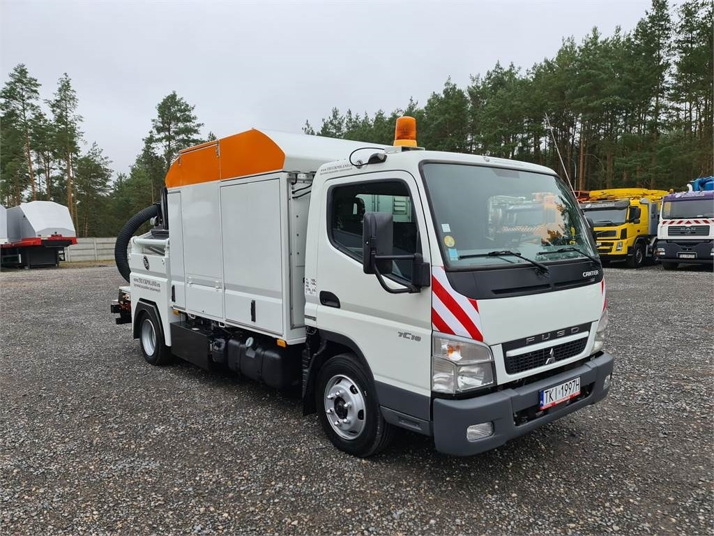 Mitsubishi CANTER RSP odkurzacz koparka ssąca Saugbagger CITY - Gemeentelijke machine/ Speciaal: afbeelding 2 Mitsubishi CANTER RSP odkurzacz koparka ssąca Saugbagger CITY - Gemeentelijke machine/ Speciaal: afbeelding 2