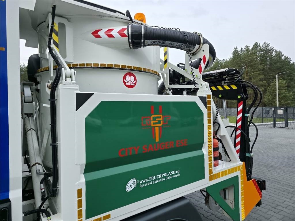 Gemeentelijke machine/ Speciaal Mitsubishi CANTER odkurzacz koparka ssąca Saugbagger CITY SAU: afbeelding 14 Gemeentelijke machine/ Speciaal Mitsubishi CANTER odkurzacz koparka ssąca Saugbagger CITY SAU: afbeelding 14