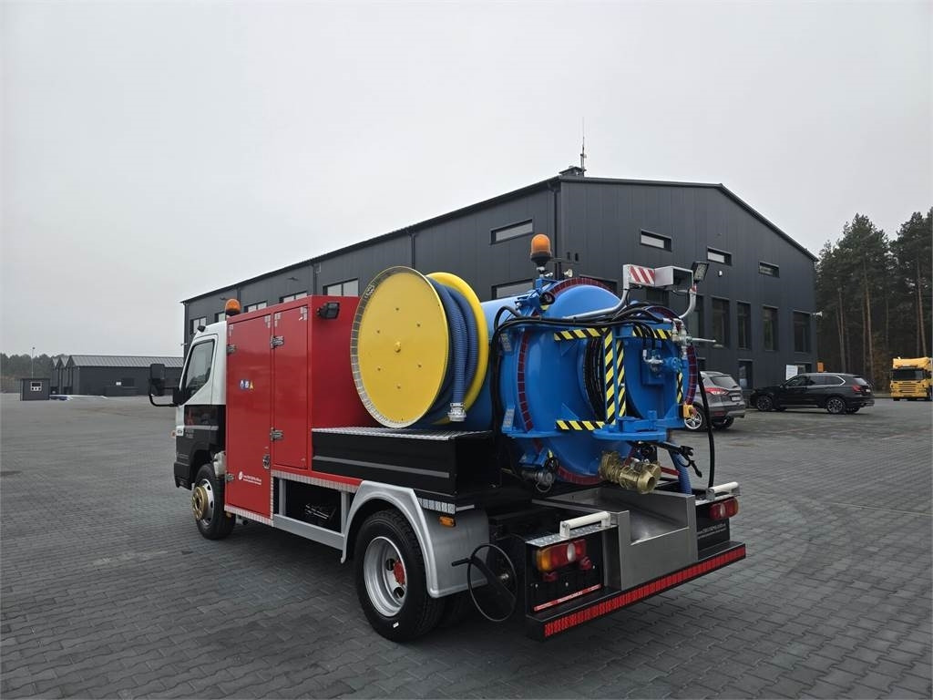 Mitsubishi RIONED COMBI WUKO FOR CLEANING SEWAGE - Gemeentelijke machine/ Speciaal: afbeelding 4 Mitsubishi RIONED COMBI WUKO FOR CLEANING SEWAGE - Gemeentelijke machine/ Speciaal: afbeelding 4
