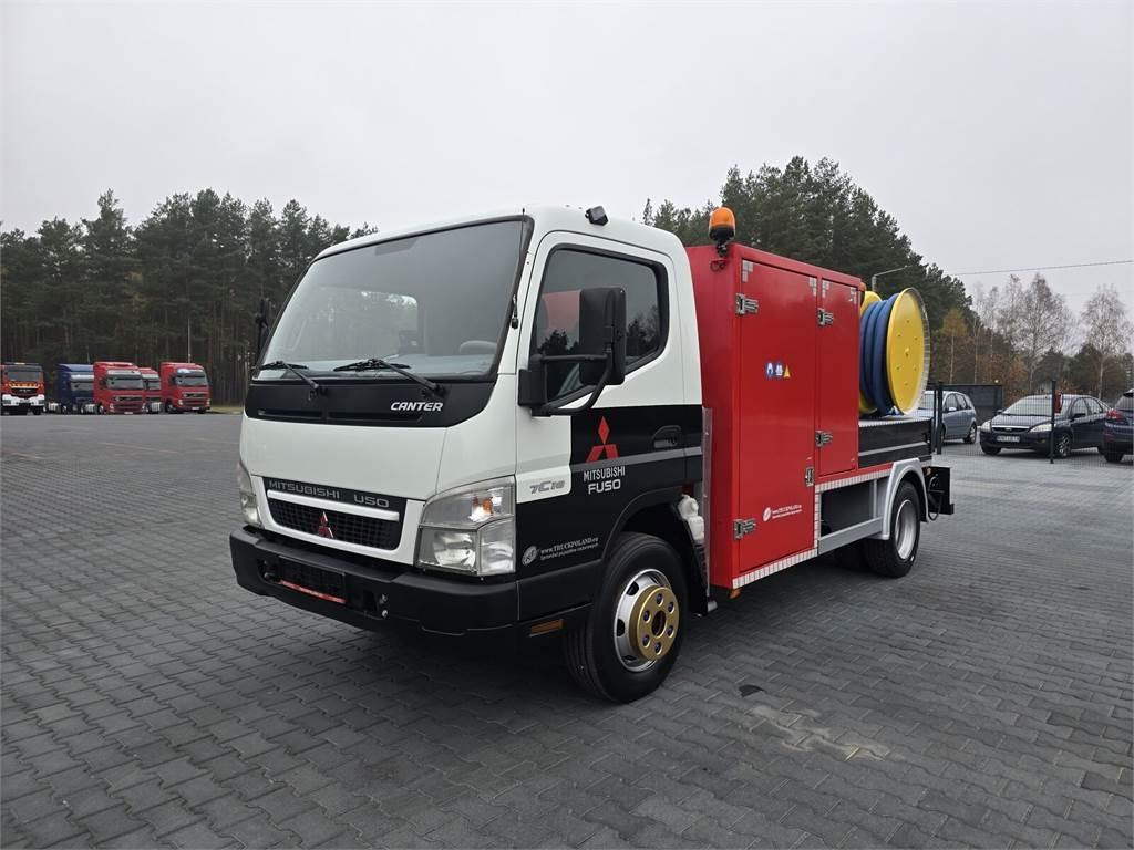 Mitsubishi RIONED COMBI WUKO FOR CLEANING SEWAGE - Gemeentelijke machine/ Speciaal: afbeelding 3 Mitsubishi RIONED COMBI WUKO FOR CLEANING SEWAGE - Gemeentelijke machine/ Speciaal: afbeelding 3