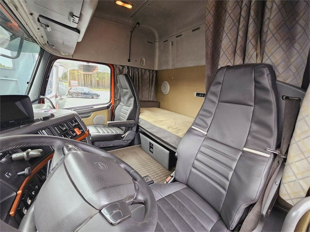 Gemeentelijke machine/ Speciaal Volvo Disab Centurion P210/9 Suction-blowing vacuum load: afbeelding 38