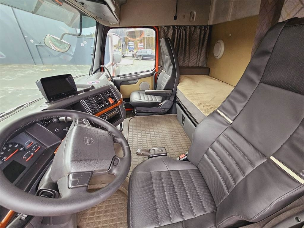 Gemeentelijke machine/ Speciaal Volvo Disab Centurion P210/9 Suction-blowing vacuum load: afbeelding 35