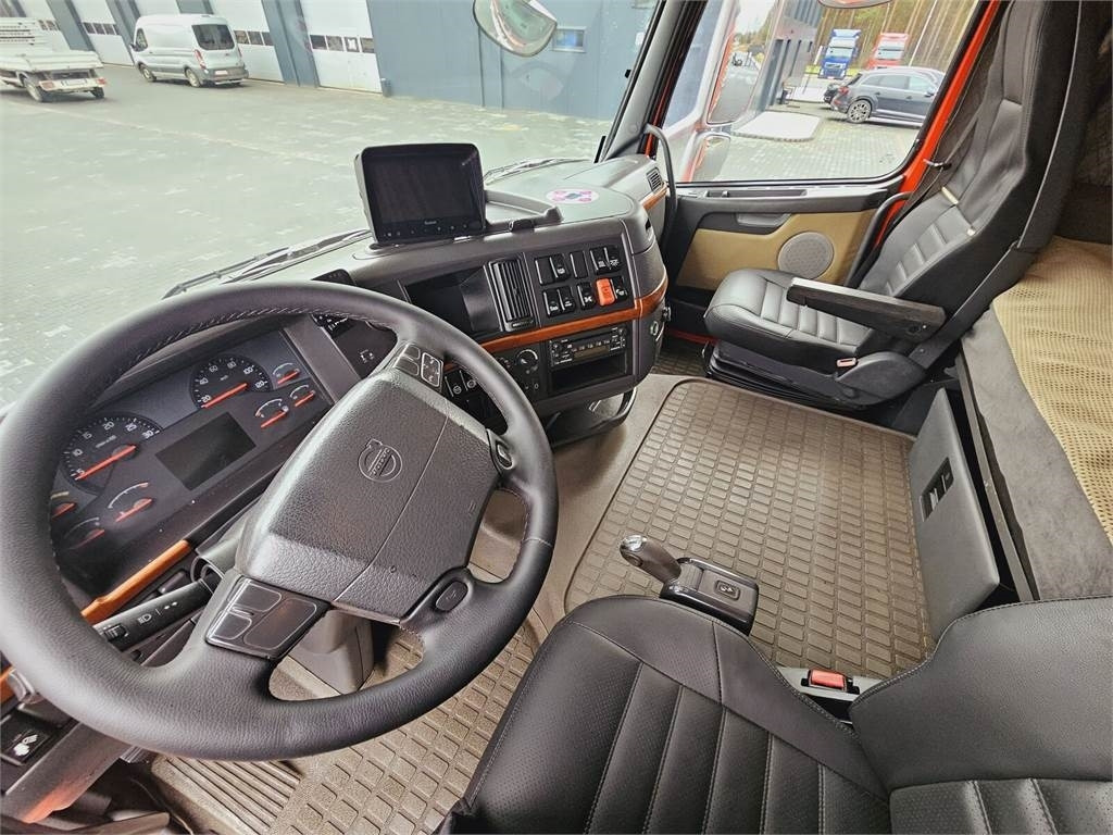 Gemeentelijke machine/ Speciaal Volvo Disab Centurion P210/9 Suction-blowing vacuum load: afbeelding 36