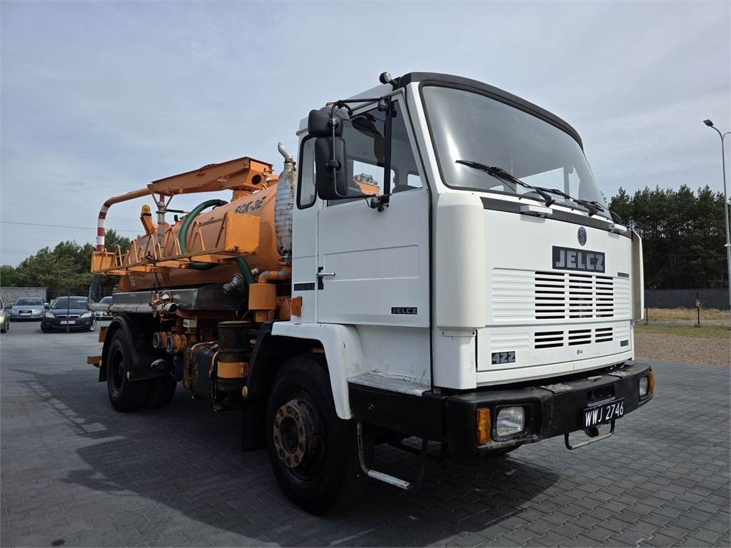 Jelcz WUKO SCK-3E RECYCLING for collecting liquid - Vacuümwagen: afbeelding 2 Jelcz WUKO SCK-3E RECYCLING for collecting liquid - Vacuümwagen: afbeelding 2