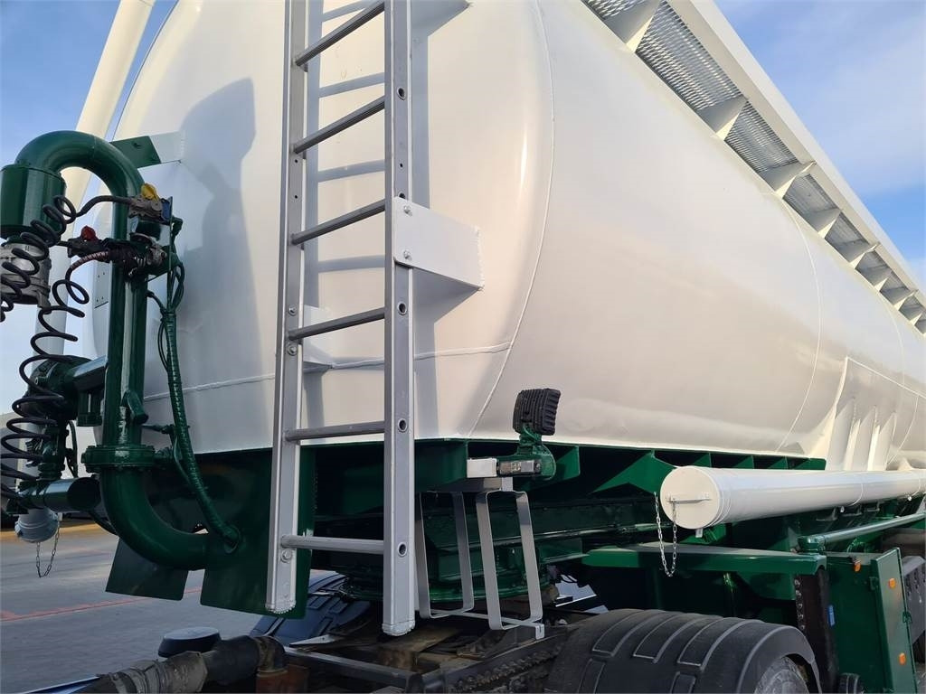 Tankoplegger Lambrecht with suction WELGRO fodder, flour, wheat: afbeelding 17