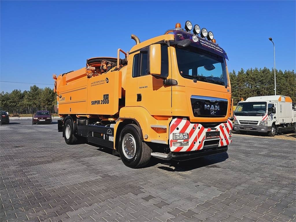 MAN Wiedemann SUPER 2000 4x2 WUKO RECYKLING for collec - Vacuümwagen: afbeelding 2 MAN Wiedemann SUPER 2000 4x2 WUKO RECYKLING for collec - Vacuümwagen: afbeelding 2