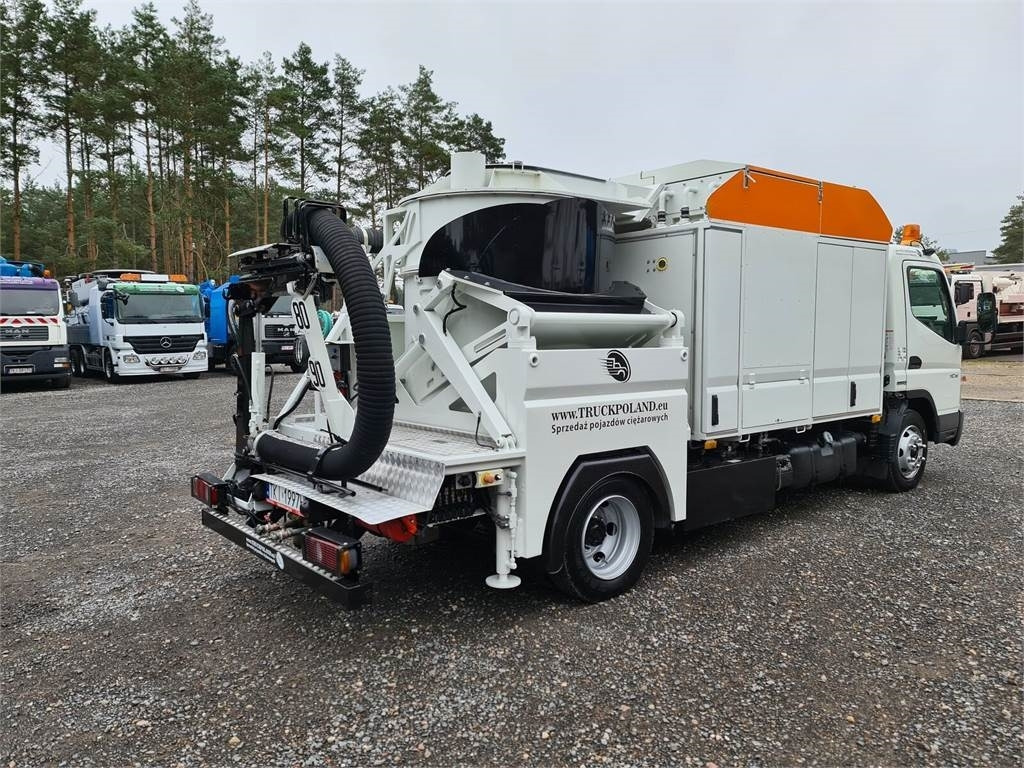 Mitsubishi CANTER odkurzacz koparka ssąca Saugbagger CITY SAU - Vacuümwagen: afbeelding 2 Mitsubishi CANTER odkurzacz koparka ssąca Saugbagger CITY SAU - Vacuümwagen: afbeelding 2