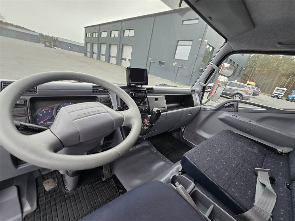 Mitsubishi RIONED COMBI WUKO FOR CLEANING SEWAGE - Vacuümwagen: afbeelding 3 Mitsubishi RIONED COMBI WUKO FOR CLEANING SEWAGE - Vacuümwagen: afbeelding 3