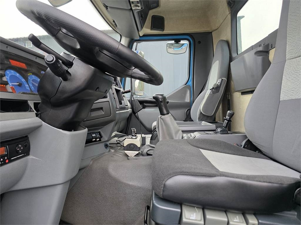 Vacuümwagen Renault MTS DINO 3 Saugbagger vacuum cleaner excavator suc: afbeelding 32 Vacuümwagen Renault MTS DINO 3 Saugbagger vacuum cleaner excavator suc: afbeelding 32