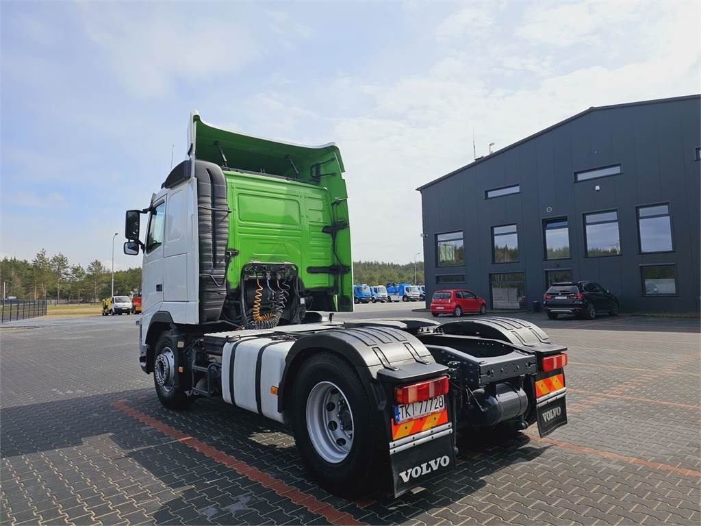 Volvo STANDARD 460 automatic 2009 r - Trekker: afbeelding 5 Volvo STANDARD 460 automatic 2009 r - Trekker: afbeelding 5