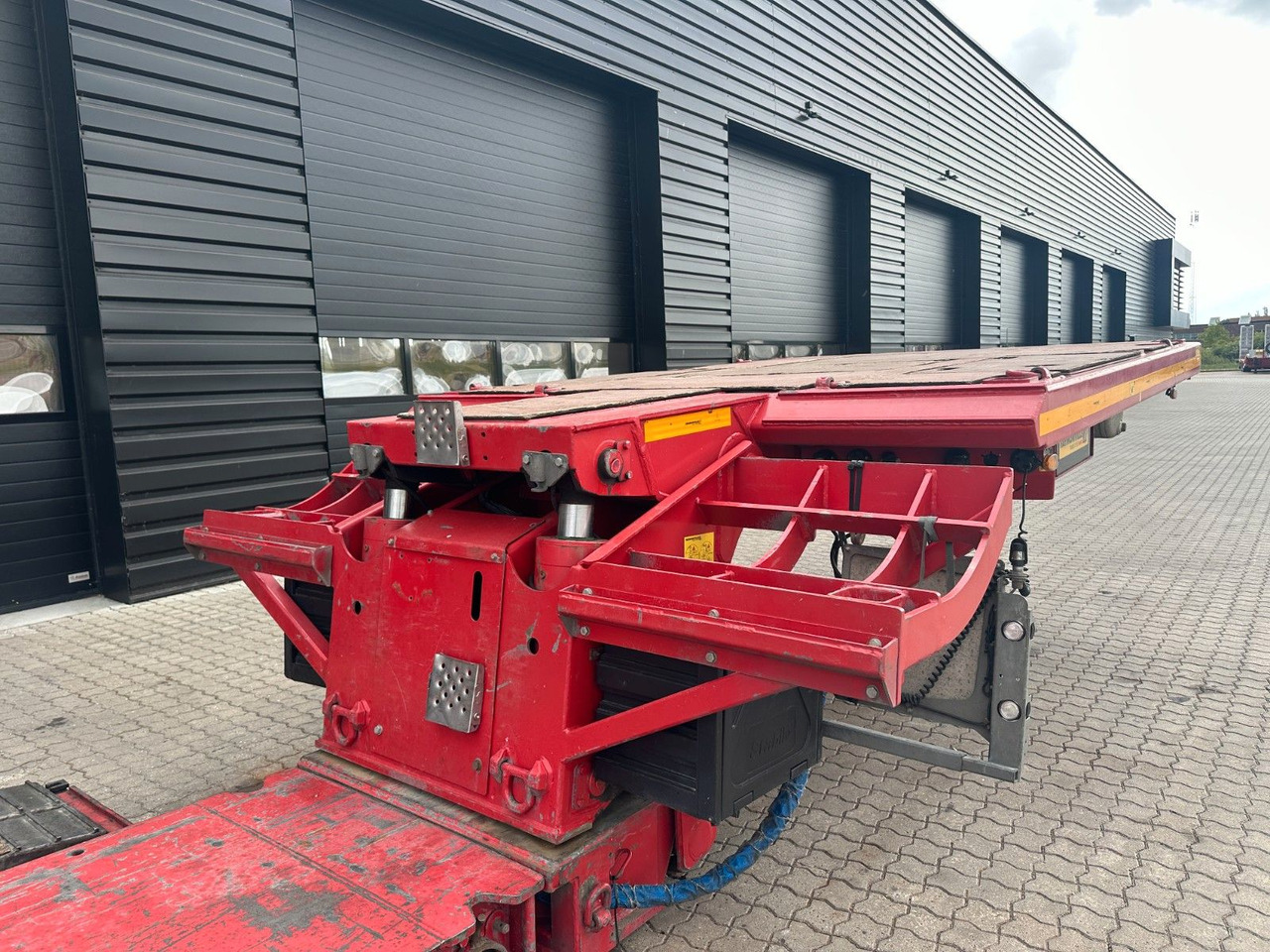 Faymonville 2 achs tiefbett / ausziehbar / baggerbett - Dieplader oplegger: afbeelding 4 Faymonville 2 achs tiefbett / ausziehbar / baggerbett - Dieplader oplegger: afbeelding 4