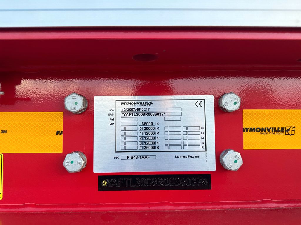 Faymonville 3 achs tieflader / 2 x ausziehbar / 16.300 mm Faymonville 3 achs tieflader / 2 x ausziehbar / 16.300 mm - Dieplader oplegger: afbeelding 5 Faymonville 3 achs tieflader / 2 x ausziehbar / 16.300 mm Faymonville 3 achs tieflader / 2 x ausziehbar / 16.300 mm - Dieplader oplegger: afbeelding 5