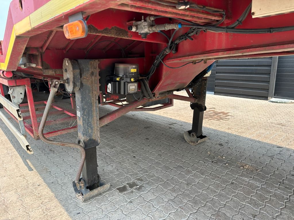 Faymonville Camro tele / 3 x ausziehbar / 46.000 mm Faymonville Camro tele / 3 x ausziehbar / 46.000 mm - Vlakke/ Open oplegger: afbeelding 5 Faymonville Camro tele / 3 x ausziehbar / 46.000 mm Faymonville Camro tele / 3 x ausziehbar / 46.000 mm - Vlakke/ Open oplegger: afbeelding 5