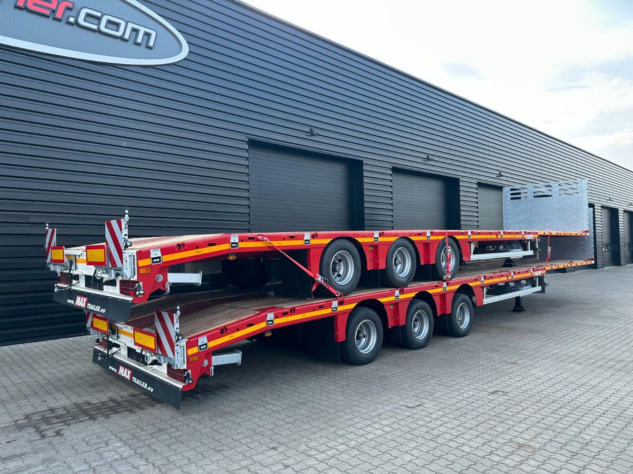Faymonville Maxtrailer MAX 200 3 achs MEGA - Vlakke/ Open oplegger: afbeelding 2 Faymonville Maxtrailer MAX 200 3 achs MEGA - Vlakke/ Open oplegger: afbeelding 2