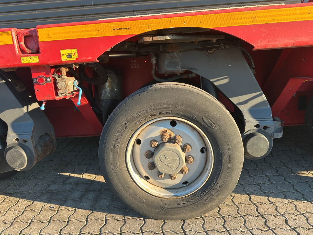 Dieplader oplegger Faymonville Megamax 3 achs tiefbett / 3 x 12.000 kg Pendel: afbeelding 6 Dieplader oplegger Faymonville Megamax 3 achs tiefbett / 3 x 12.000 kg Pendel: afbeelding 6