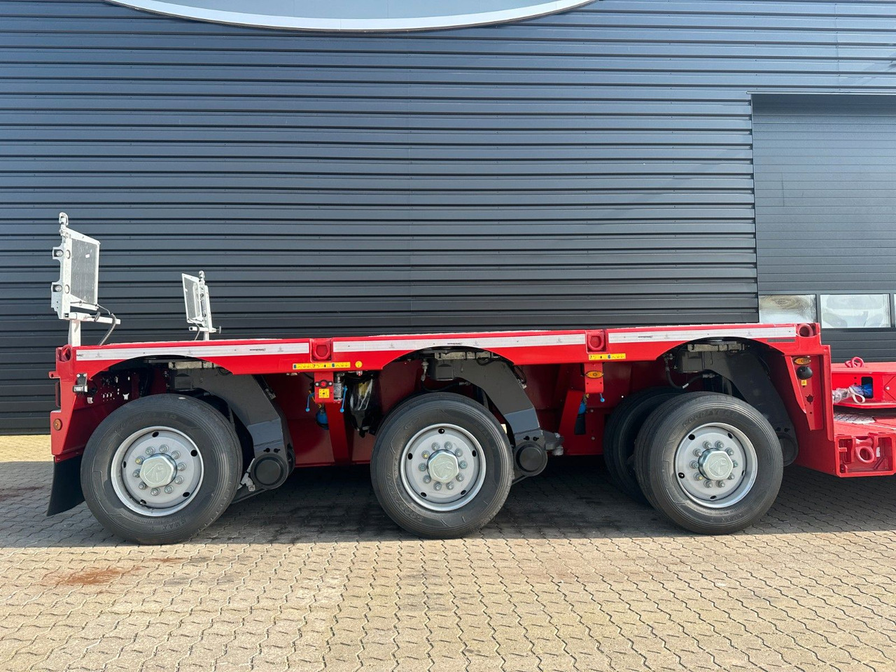 Faymonville Megamax 3 achs tiefbett / Pendelachsen - Dieplader oplegger: afbeelding 3 Faymonville Megamax 3 achs tiefbett / Pendelachsen - Dieplader oplegger: afbeelding 3
