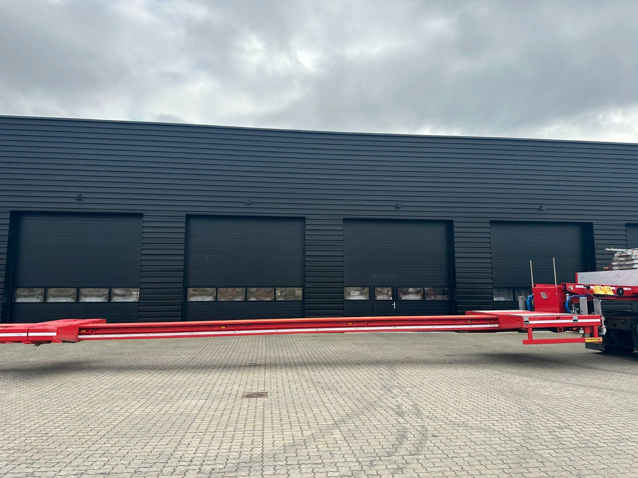 Nieuw Dieplader oplegger Faymonville Multimax 7 achs. tieflader / 2 x ausziehbar Faymonville Multimax 7 achs. tieflader / 2 x ausziehbar: afbeelding 9 Nieuw Dieplader oplegger Faymonville Multimax 7 achs. tieflader / 2 x ausziehbar Faymonville Multimax 7 achs. tieflader / 2 x ausziehbar: afbeelding 9