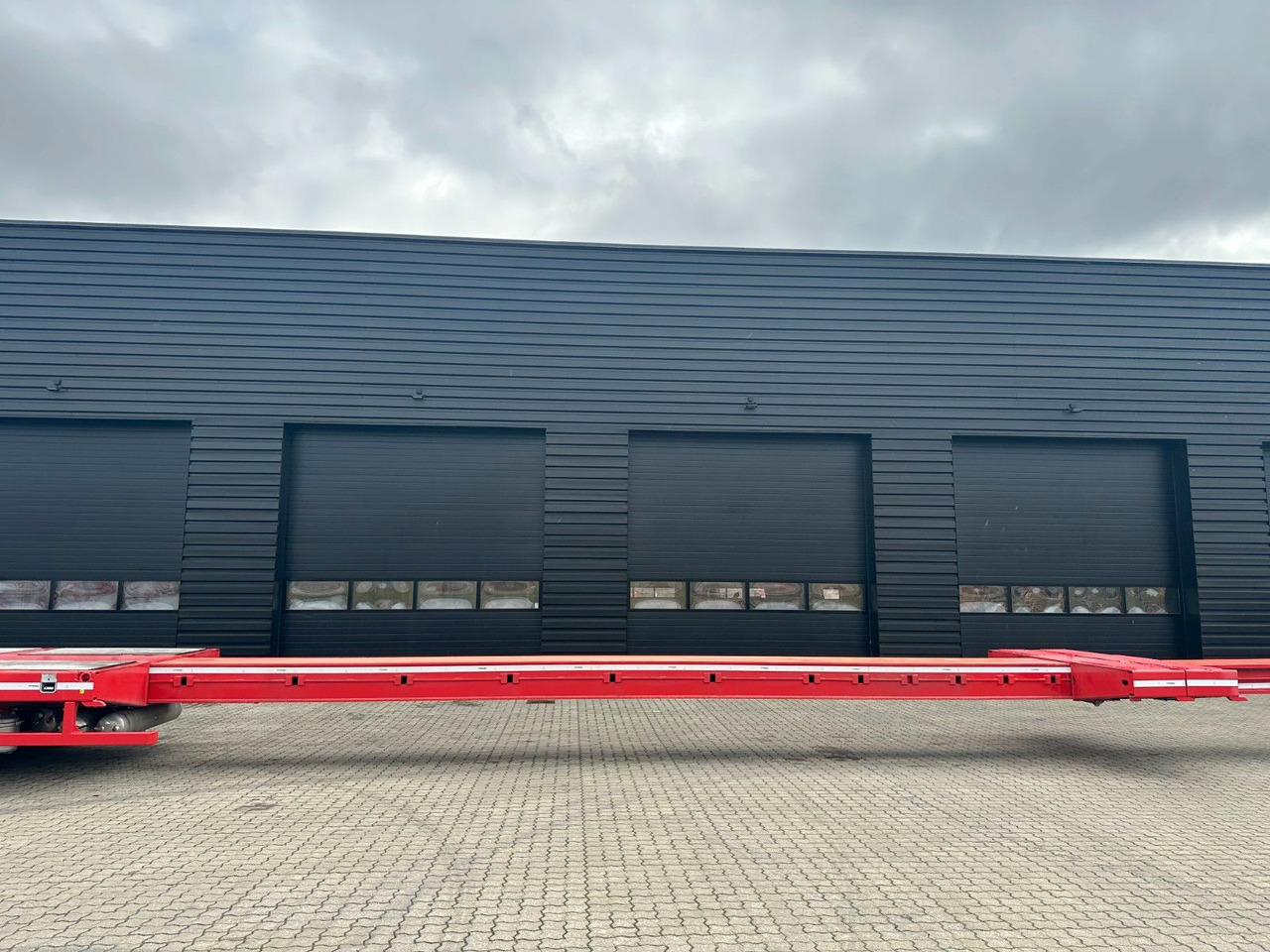 Nieuw Dieplader oplegger Faymonville Multimax 7 achs. tieflader / 2 x ausziehbar Faymonville Multimax 7 achs. tieflader / 2 x ausziehbar: afbeelding 8 Nieuw Dieplader oplegger Faymonville Multimax 7 achs. tieflader / 2 x ausziehbar Faymonville Multimax 7 achs. tieflader / 2 x ausziehbar: afbeelding 8