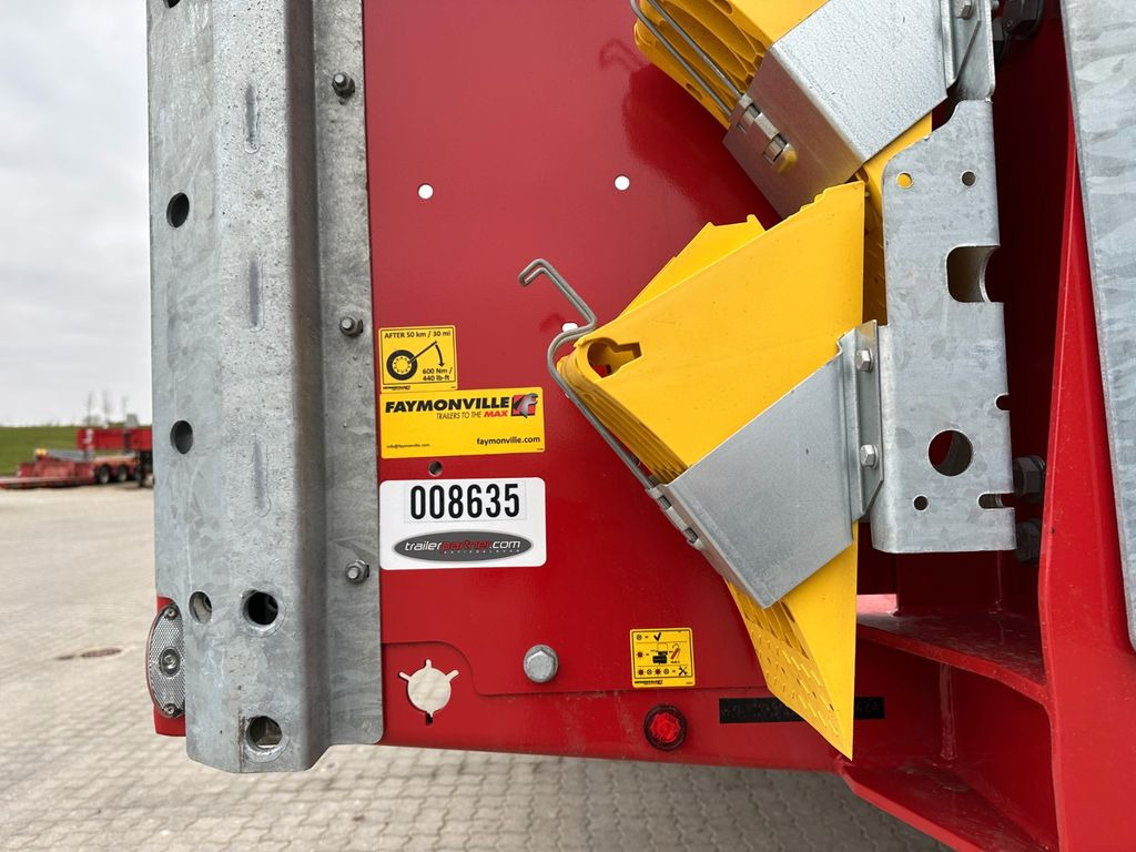 Faymonville Plateu / 2 x ausziehbar / 28.000 mm Faymonville Mega / 2 x ausziehbar / 28.000 mm - Vlakke/ Open oplegger: afbeelding 3 Faymonville Plateu / 2 x ausziehbar / 28.000 mm Faymonville Mega / 2 x ausziehbar / 28.000 mm - Vlakke/ Open oplegger: afbeelding 3