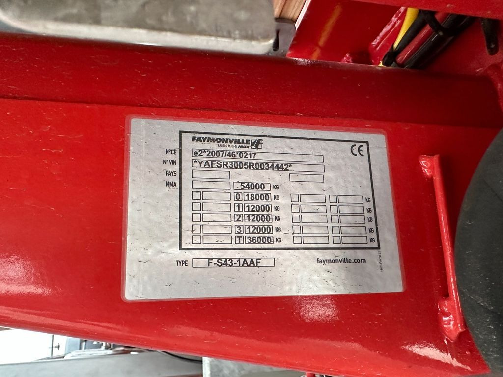 Faymonville Plateu / 2 x ausziehbar / 28.000 mm Faymonville Mega / 2 x ausziehbar / 28.000 mm - Vlakke/ Open oplegger: afbeelding 4 Faymonville Plateu / 2 x ausziehbar / 28.000 mm Faymonville Mega / 2 x ausziehbar / 28.000 mm - Vlakke/ Open oplegger: afbeelding 4