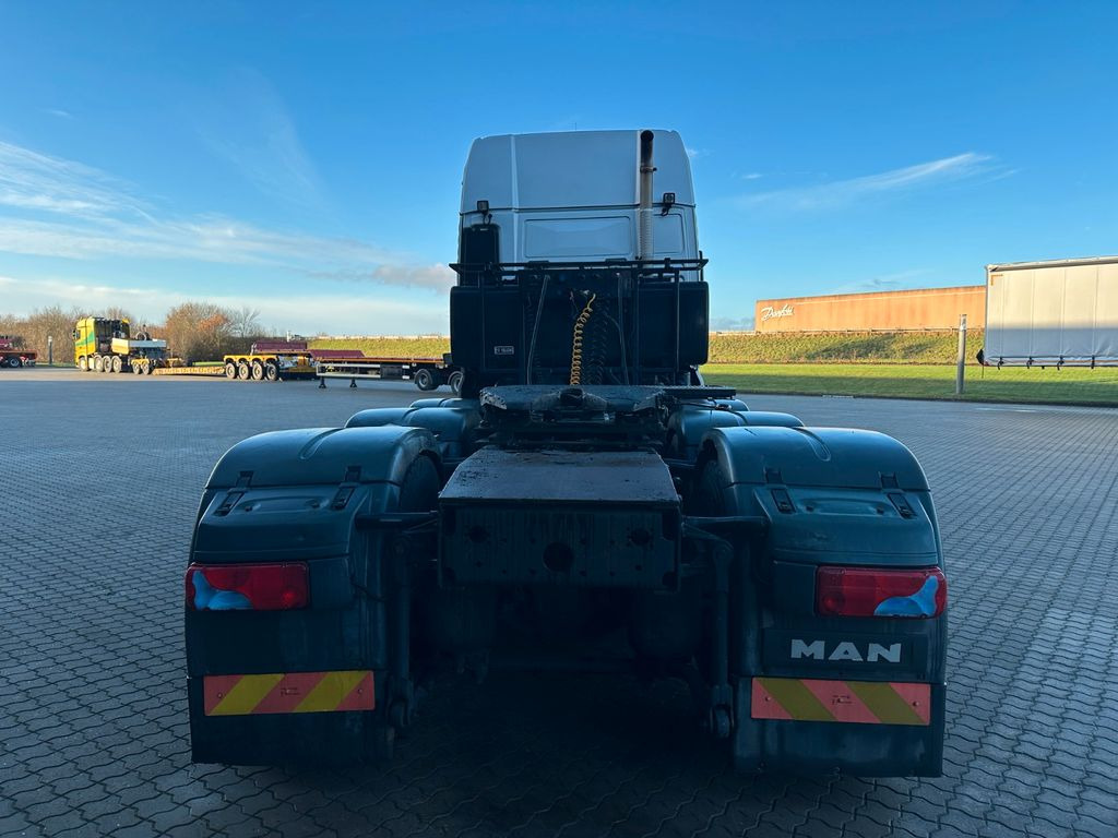 MAN TGX 41.540 8x4 MAN TGX 41.540 8x4 - Trekker: afbeelding 4 MAN TGX 41.540 8x4 MAN TGX 41.540 8x4 - Trekker: afbeelding 4