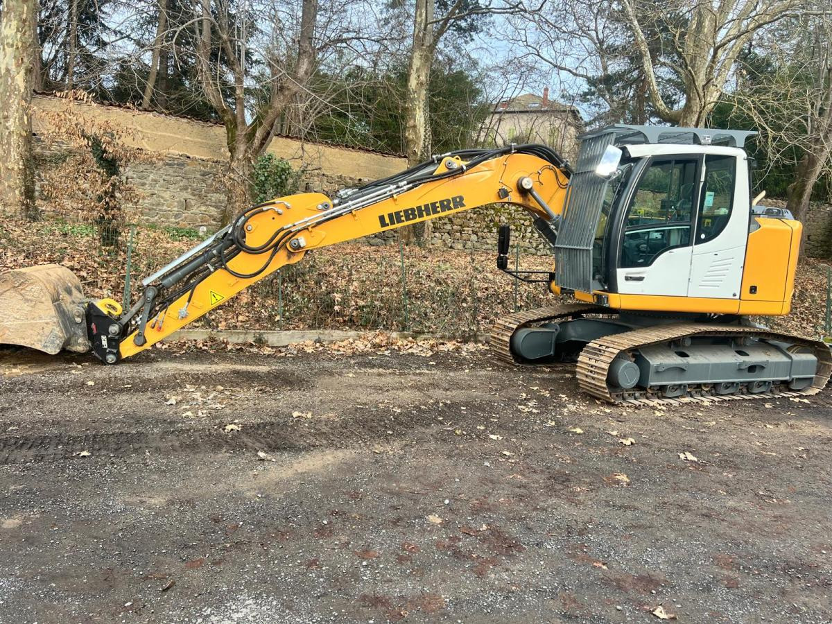 Liebherr R914 compact S - Rupsgraafmachine: afbeelding 1 Liebherr R914 compact S - Rupsgraafmachine: afbeelding 1