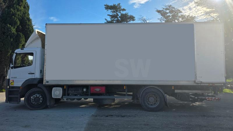 Mercedes Atego 1823 - Koelwagen vrachtwagen: afbeelding 3 Mercedes Atego 1823 - Koelwagen vrachtwagen: afbeelding 3