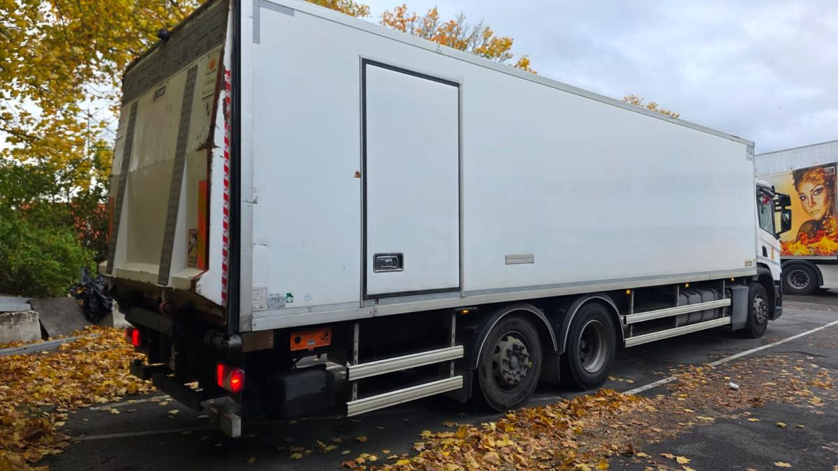 Scania P 320 - Koelwagen vrachtwagen: afbeelding 3 Scania P 320 - Koelwagen vrachtwagen: afbeelding 3