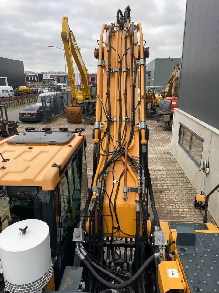 Rupsgraafmachine Hyundai HX300L -- HX 300 L: afbeelding 31