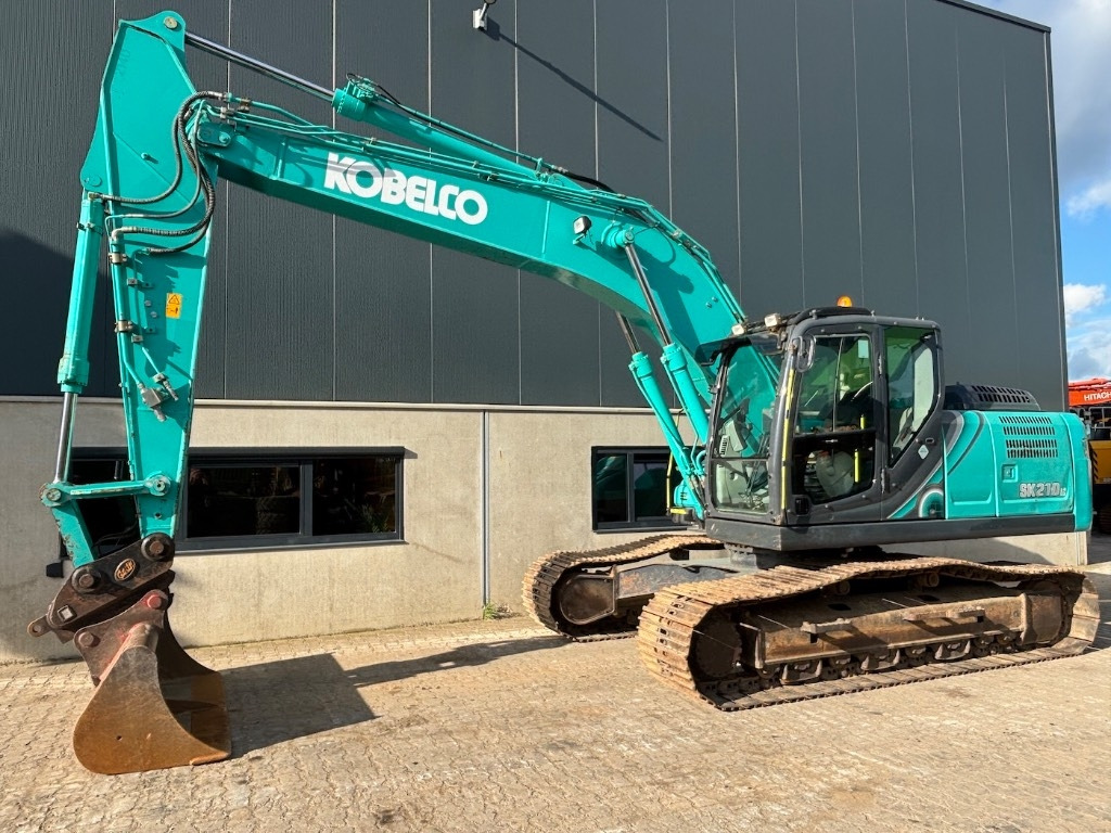 Kobelco SK 210 LC-10 - SK210 - SK210LC-10 - Rupsgraafmachine: afbeelding 1 Kobelco SK 210 LC-10 - SK210 - SK210LC-10 - Rupsgraafmachine: afbeelding 1