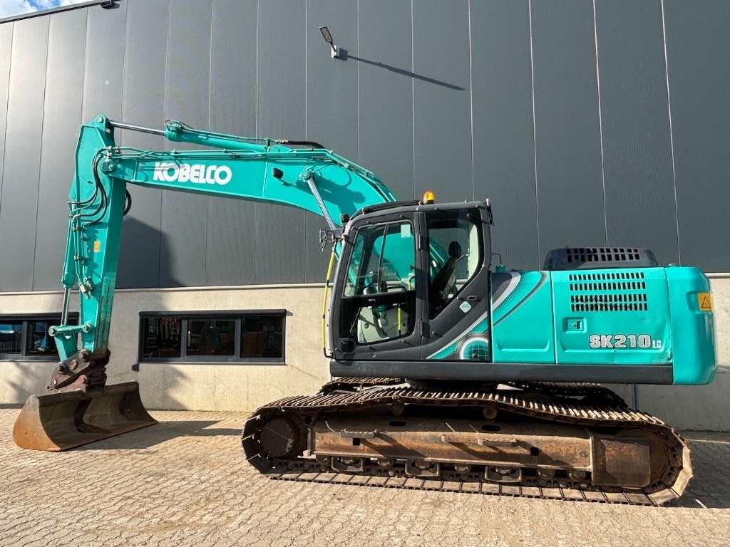 Kobelco SK 210 LC-10 - SK210 - SK210LC-10 - Rupsgraafmachine: afbeelding 2 Kobelco SK 210 LC-10 - SK210 - SK210LC-10 - Rupsgraafmachine: afbeelding 2