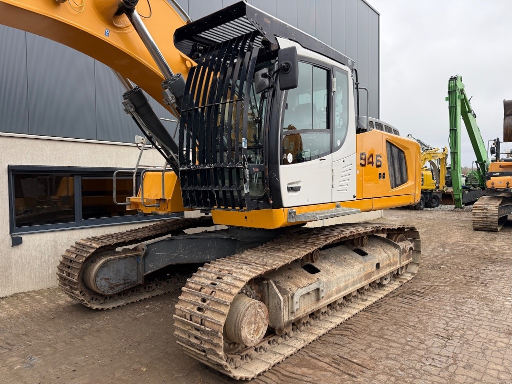 Liebherr R 946 LC - R946 - R946LC - R 938 - Rupsgraafmachine: afbeelding 2 Liebherr R 946 LC - R946 - R946LC - R 938 - Rupsgraafmachine: afbeelding 2