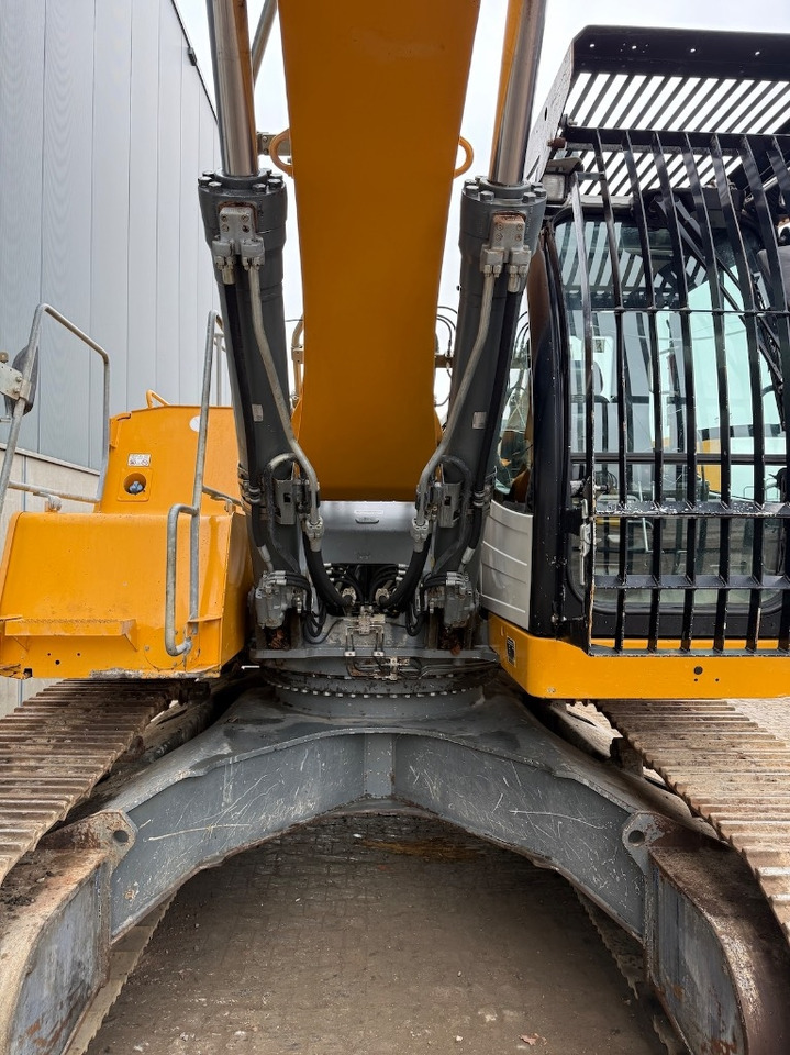 Liebherr R 946 LC - R946 - R946LC - R 938 - Rupsgraafmachine: afbeelding 5 Liebherr R 946 LC - R946 - R946LC - R 938 - Rupsgraafmachine: afbeelding 5