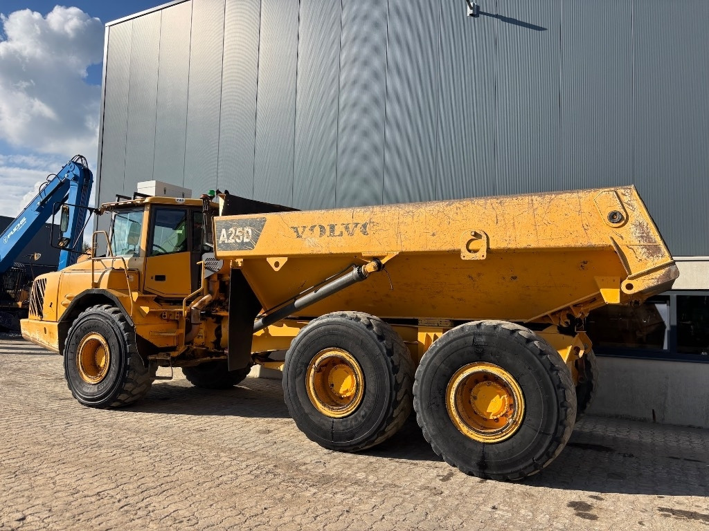 Volvo A 25 D - Kiepwagen met knikbesturing: afbeelding 5 Volvo A 25 D - Kiepwagen met knikbesturing: afbeelding 5