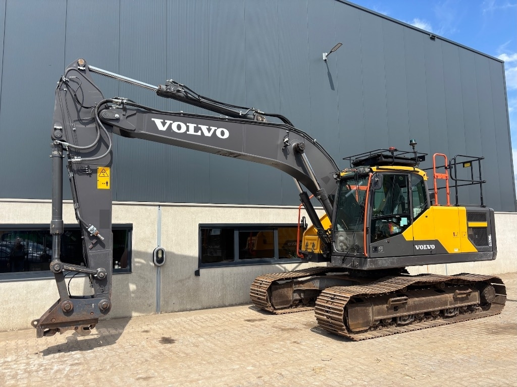 Volvo EC 220 E L - EC220 - Rupsgraafmachine: afbeelding 1 Volvo EC 220 E L - EC220 - Rupsgraafmachine: afbeelding 1