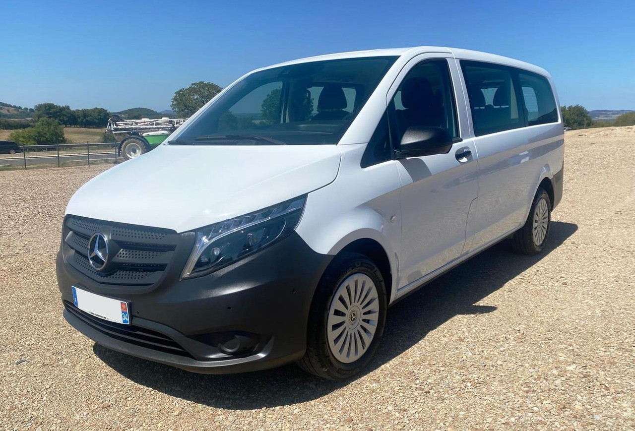 MERCEDES-BENZ Vito Tourer 114 CDI 136 Long Pro 9G-Tronic 8 Places - Personenvervoer: afbeelding 2 MERCEDES-BENZ Vito Tourer 114 CDI 136 Long Pro 9G-Tronic 8 Places - Personenvervoer: afbeelding 2