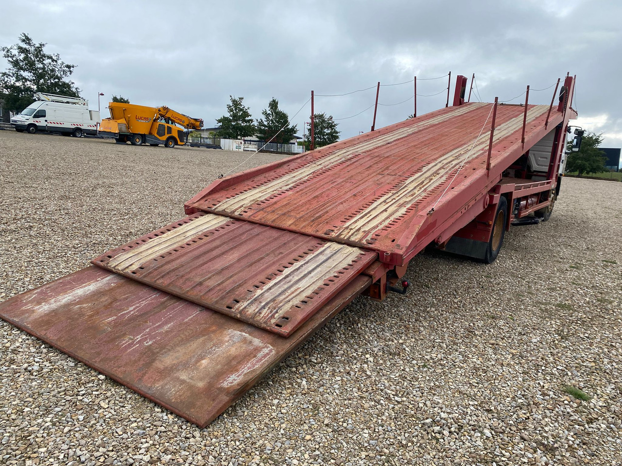 RENAULT GR 280 - Autovrachtwagen vrachtwagen: afbeelding 3 RENAULT GR 280 - Autovrachtwagen vrachtwagen: afbeelding 3