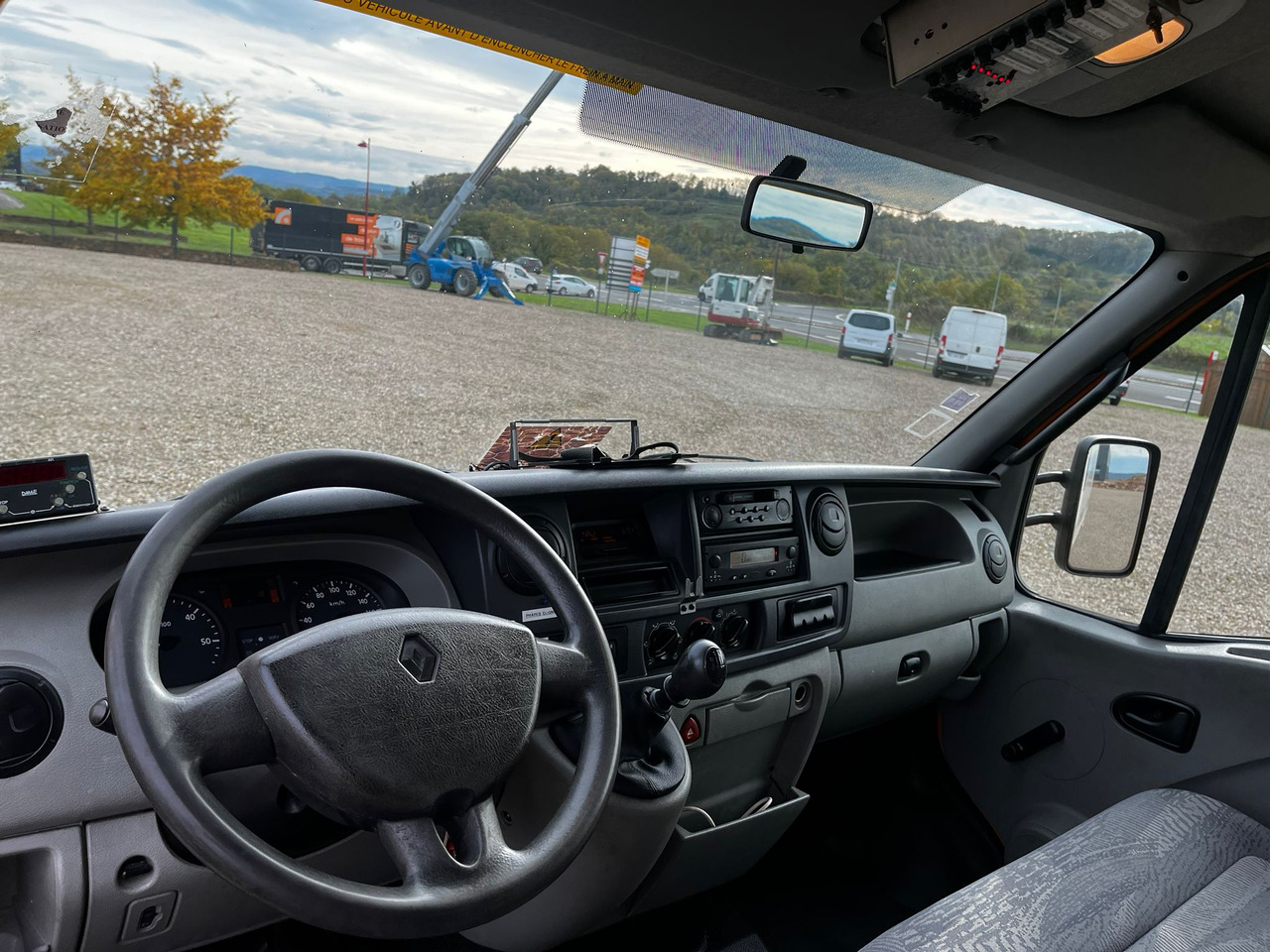 RENAULT Mascott DCI 160 CAISSE + HAYON - Bakwagen: afbeelding 5 RENAULT Mascott DCI 160 CAISSE + HAYON - Bakwagen: afbeelding 5